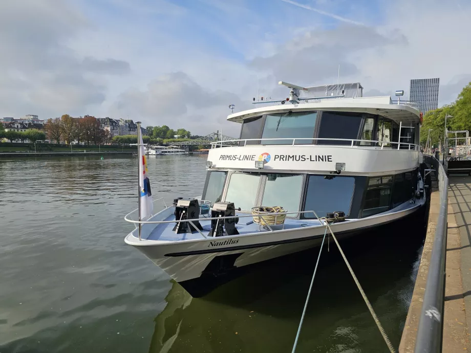 Skipet Primus Line