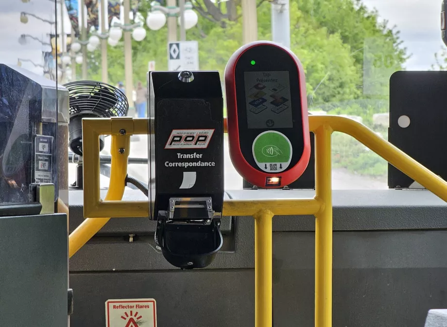 Billettvalidator på bussen