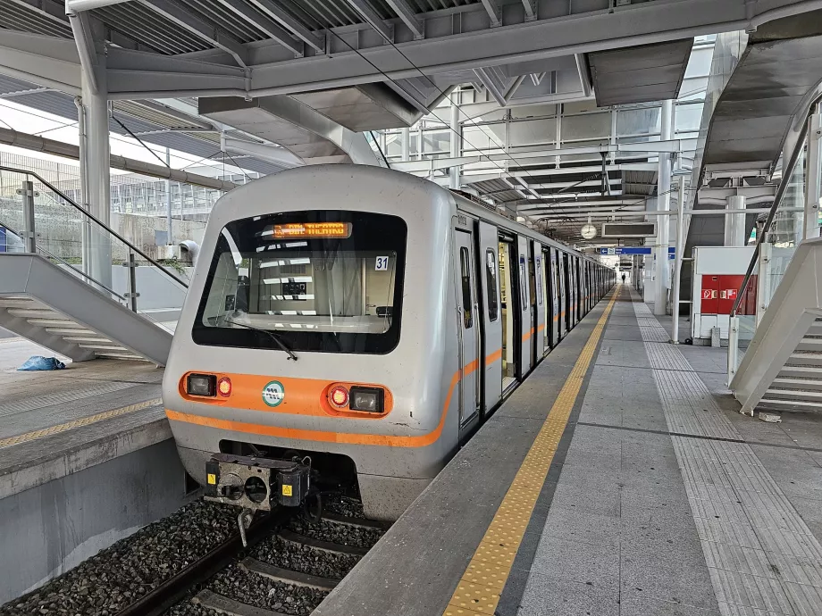 Metro, Athen lufthavn