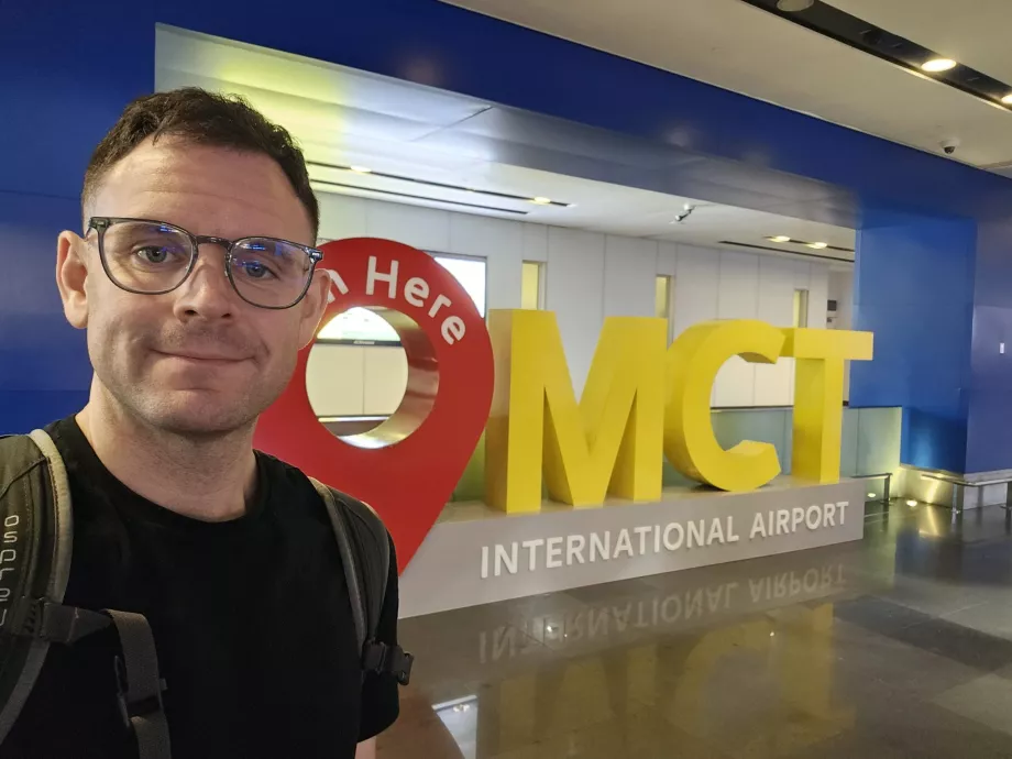 Jeg på flyplassen i Muscat