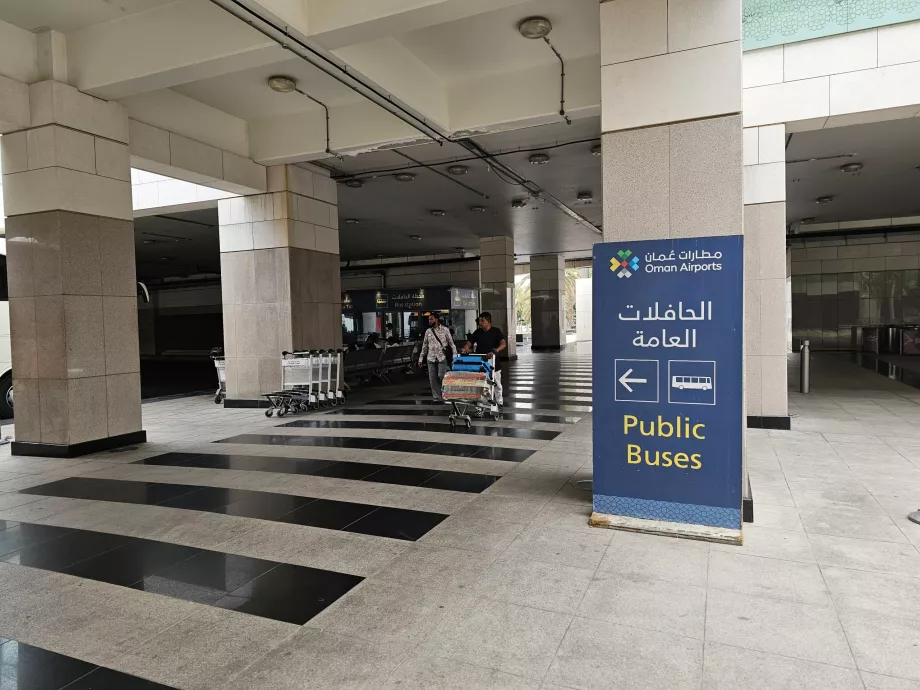 Bussholdeplass for offentlig transport