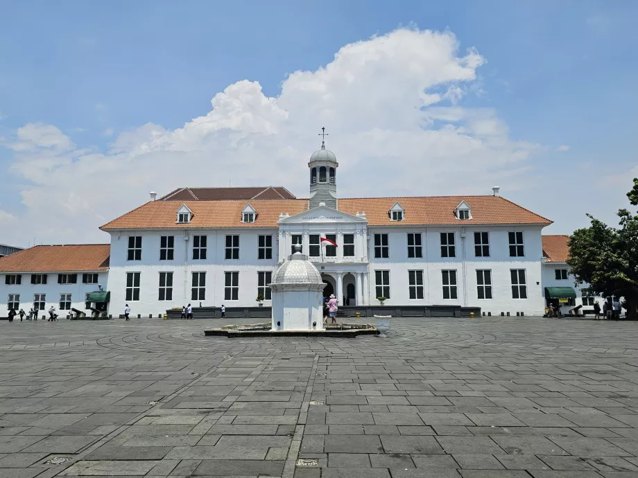 Guvernørens hus i gamle Jakarta
