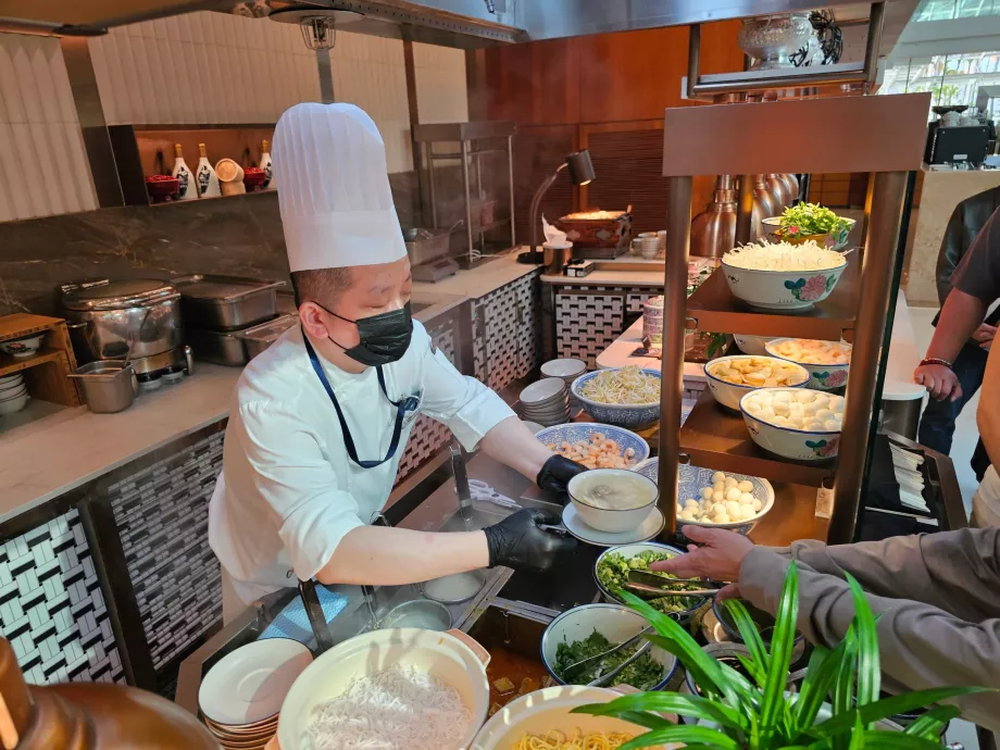 Frokost på Rise Restaurant