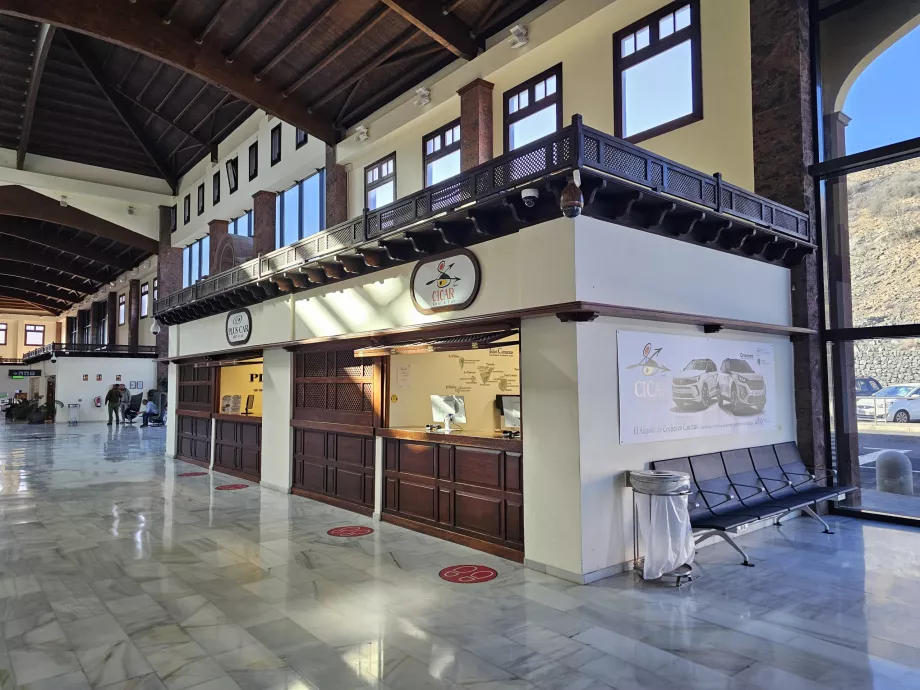 Skranker for bilutleie