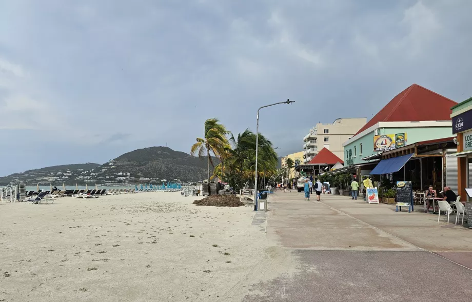Strand og strandpromenade, Philipsburg