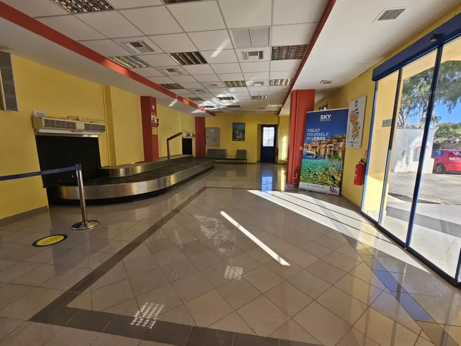 Ankomsthallen, Leros lufthavn