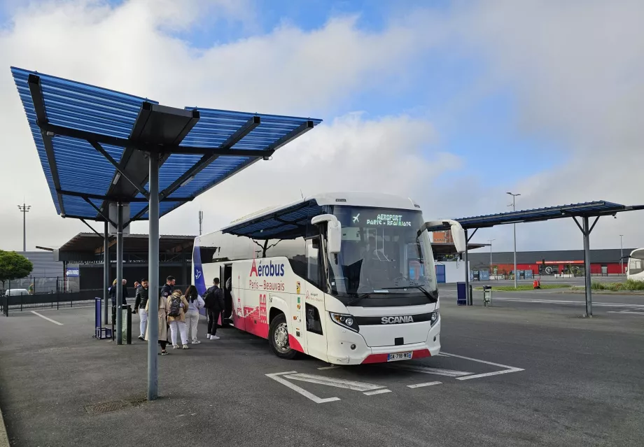 Buss til sentrum av Paris