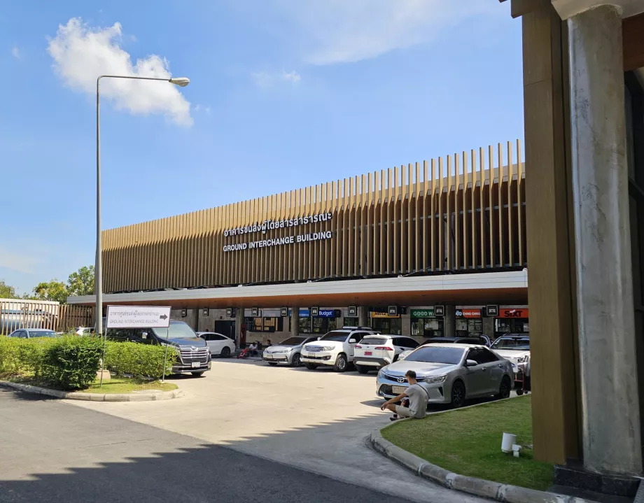 Terminal for landtransport