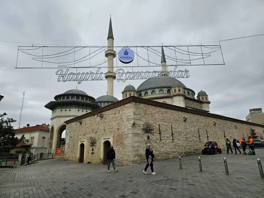 Taksim-moskeen