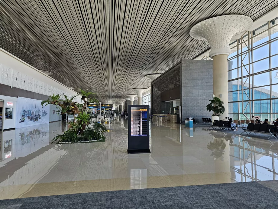 Avgangsporter på YIA