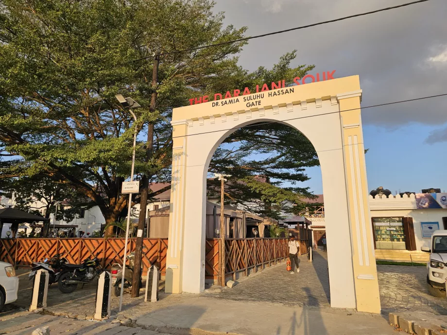 Porten til Darajani Souk