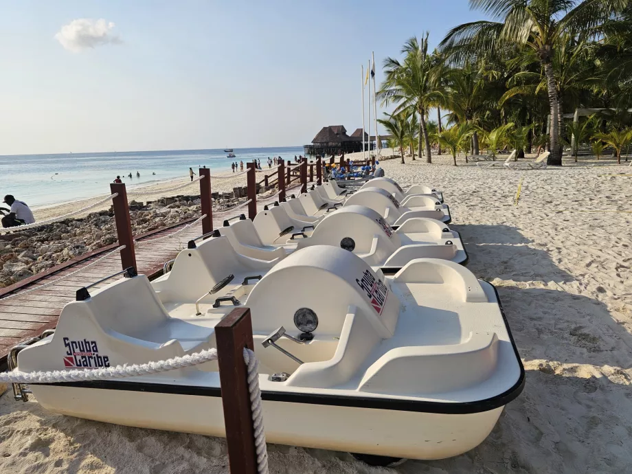 Tråbåtutleie på Kendwa Beach