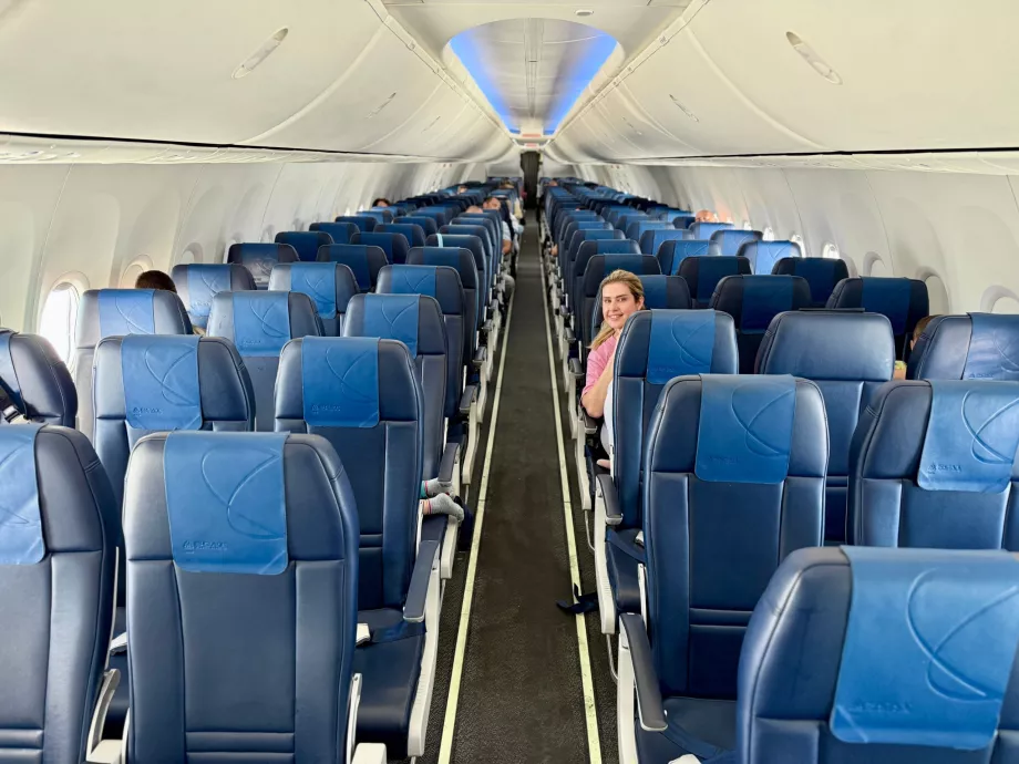 Interiøret i et fly fra SCAT Airlines