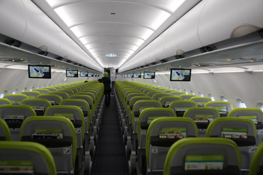 Interiøret i A320 NEO SalamAir