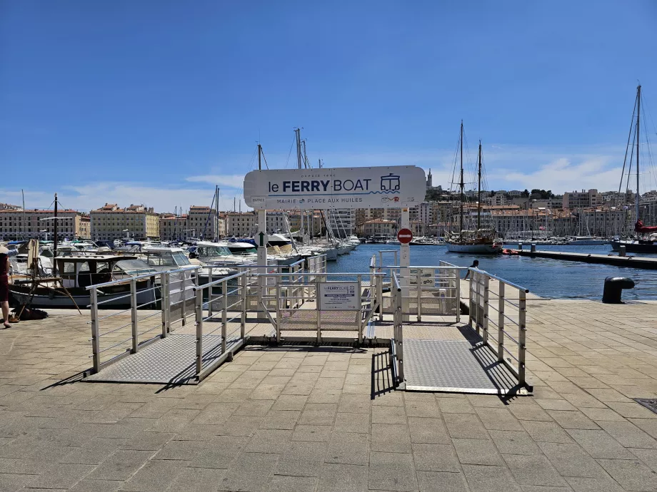 Fergekai via Vieux Port