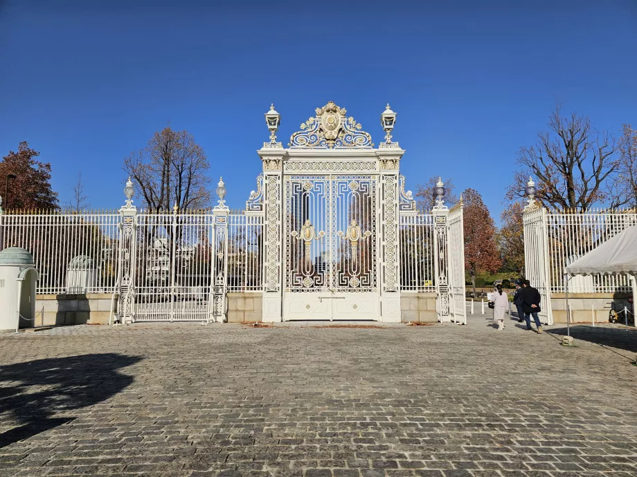 Hovedutgang fra Akasaka-palasset