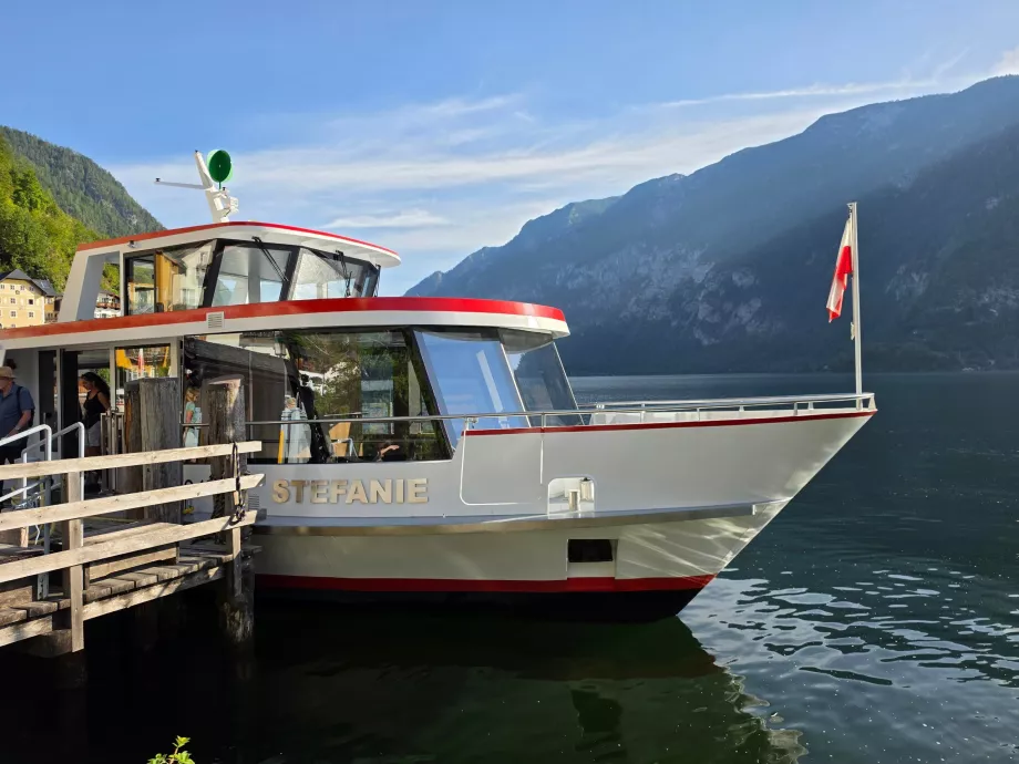 Hallstatt ferge <-> nd jernbanestasjon