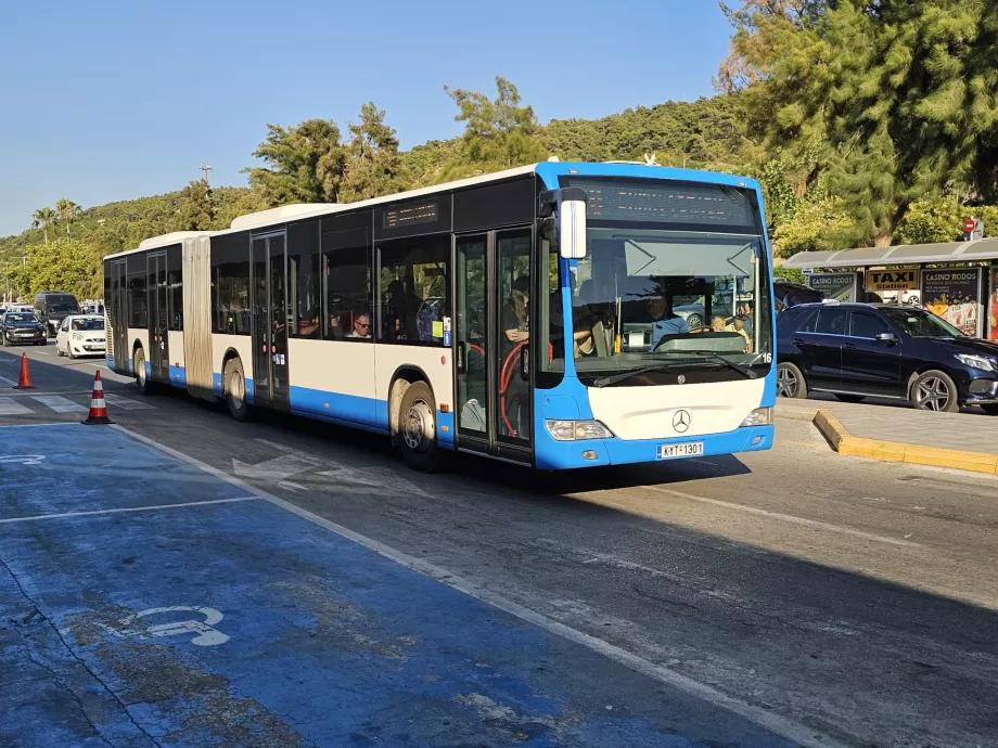 Buss i offentlig transport