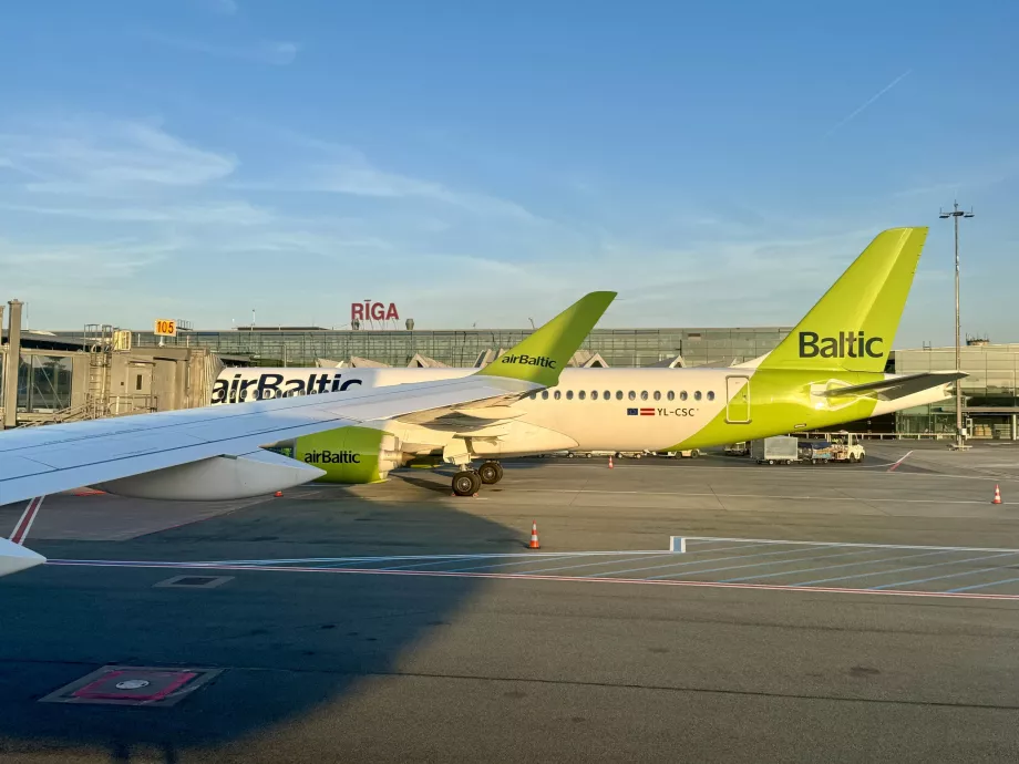 Riga RIX lufthavn og airBaltic