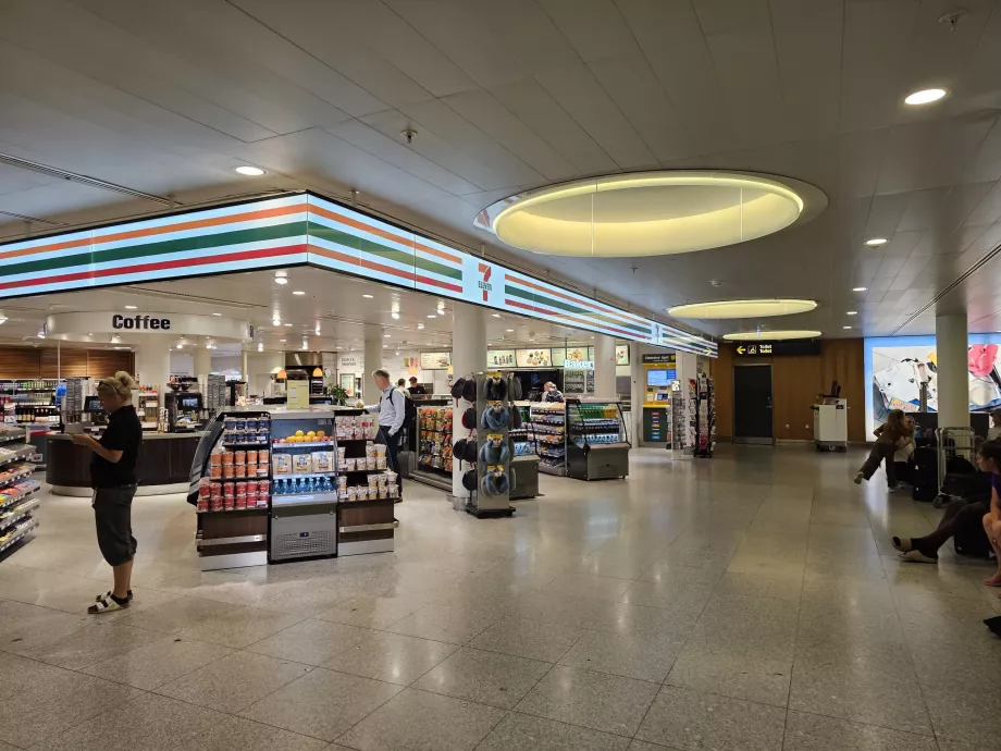 Minimarket 7 Eleven på Terminal 2