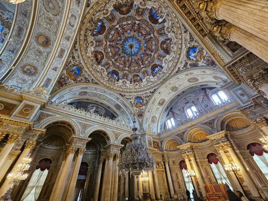 Dolmabahce-palasset