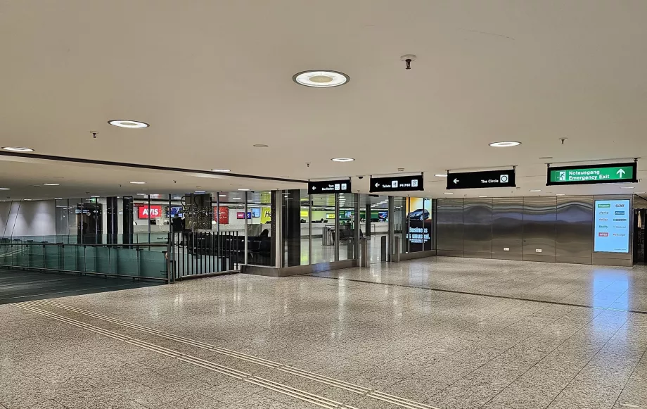 Leiebil ved ZRH flyplass