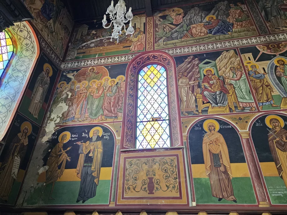 Evangelismos kirke, interiør