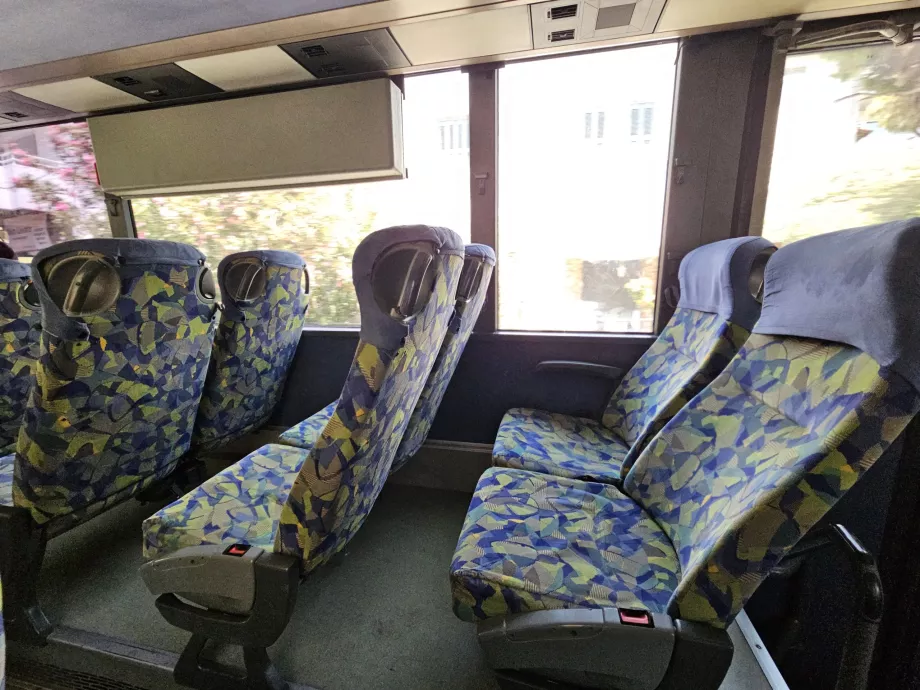 Interiøret i KTEL-bussene