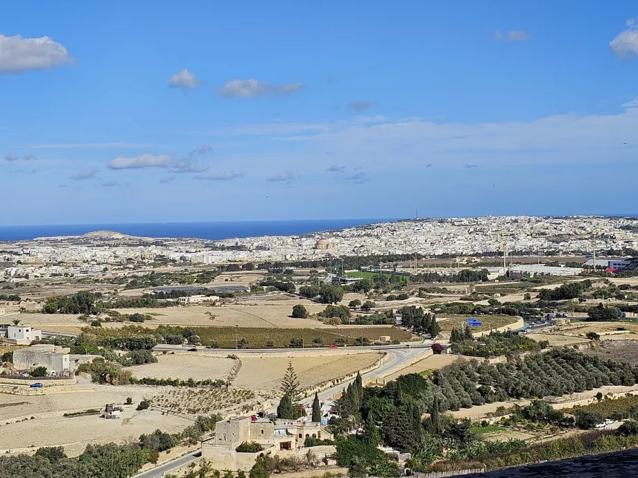 Utsikt fra murene i Mdina