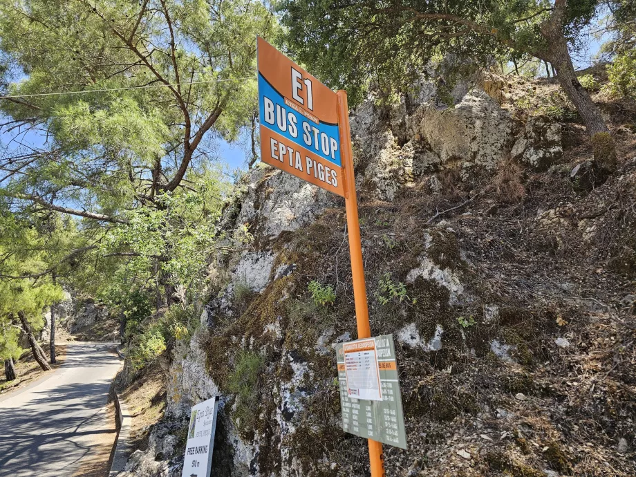 Bussholdeplass, Seven Springs