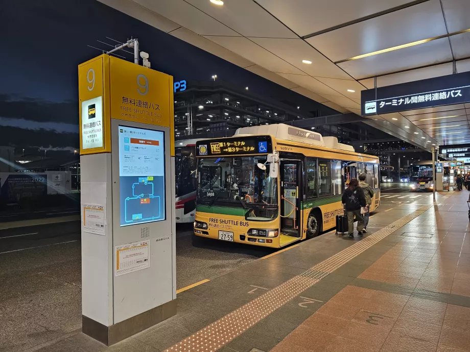 Skyttelbuss mellom termaler