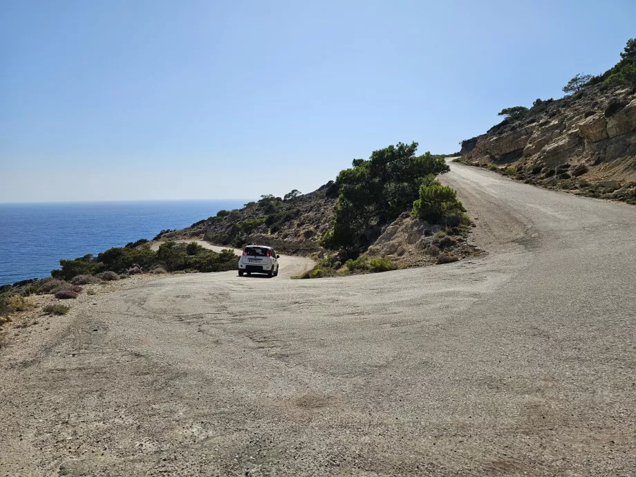 Veien til Fourni-stranden