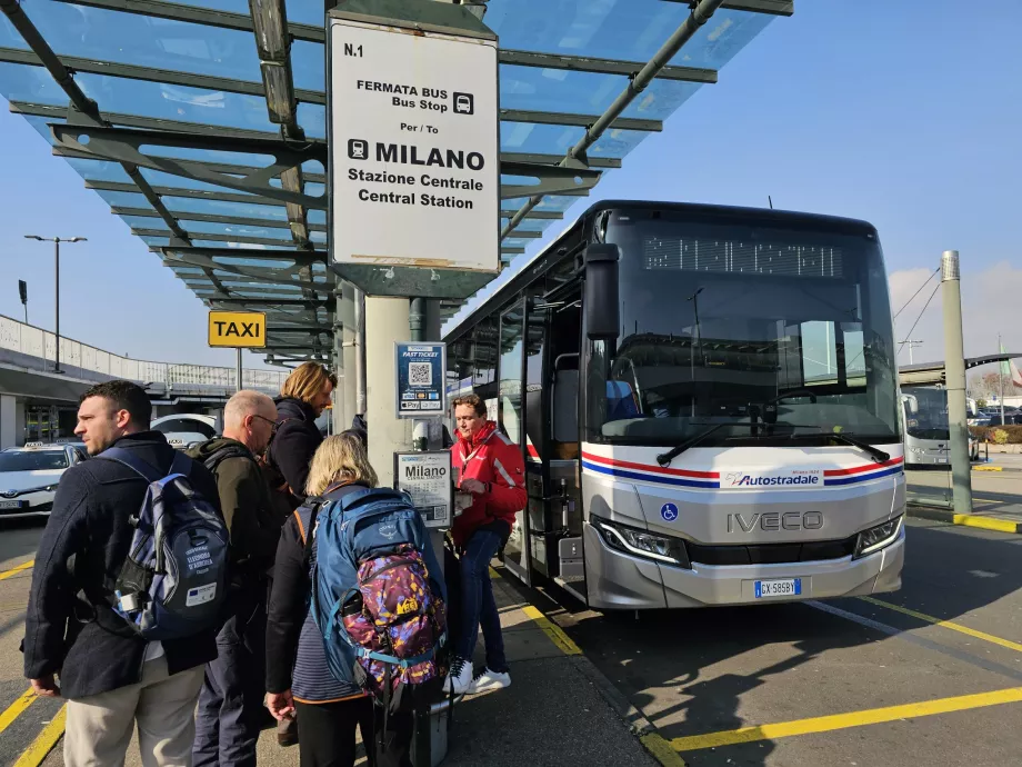 Buss retning Milano Centrale