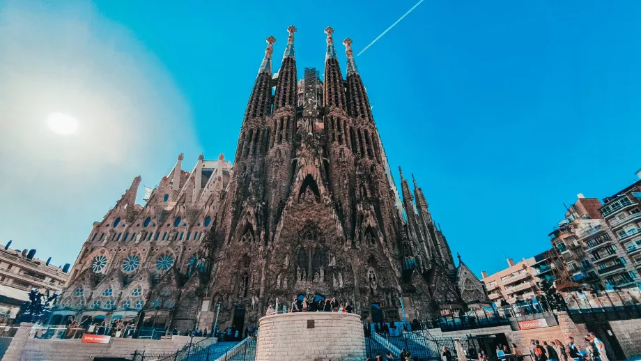 Fasaden på Sagrada Família
