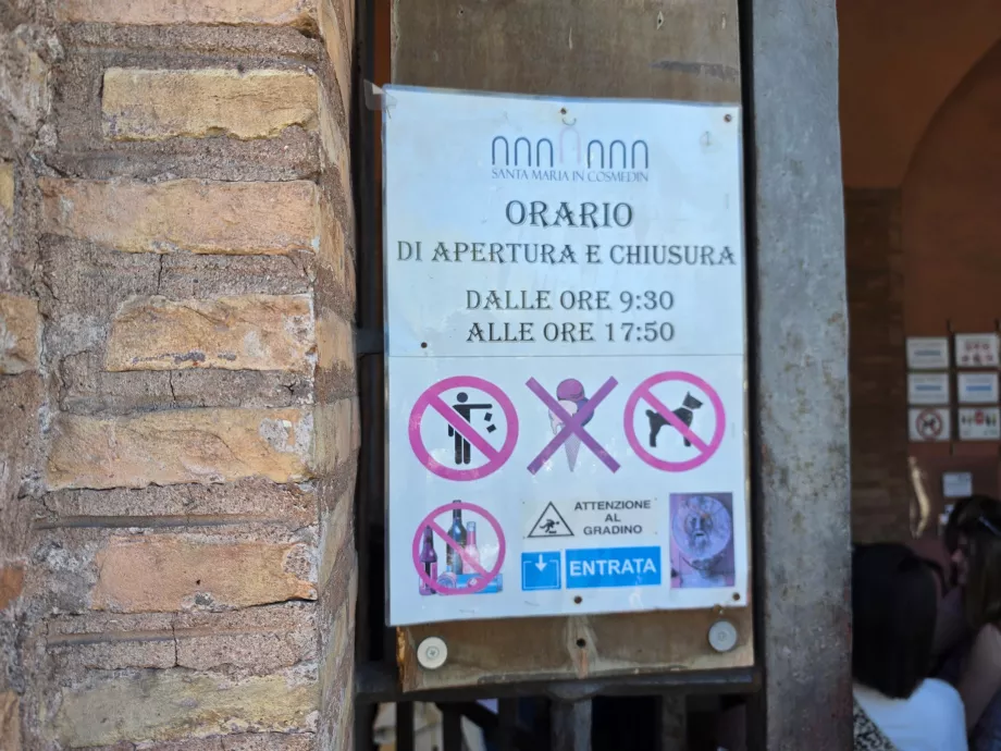 Åpningstider for Bocca della Verita