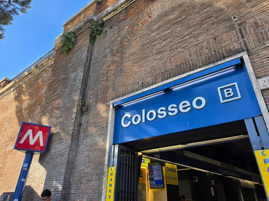 Colosseo T-banestasjon
