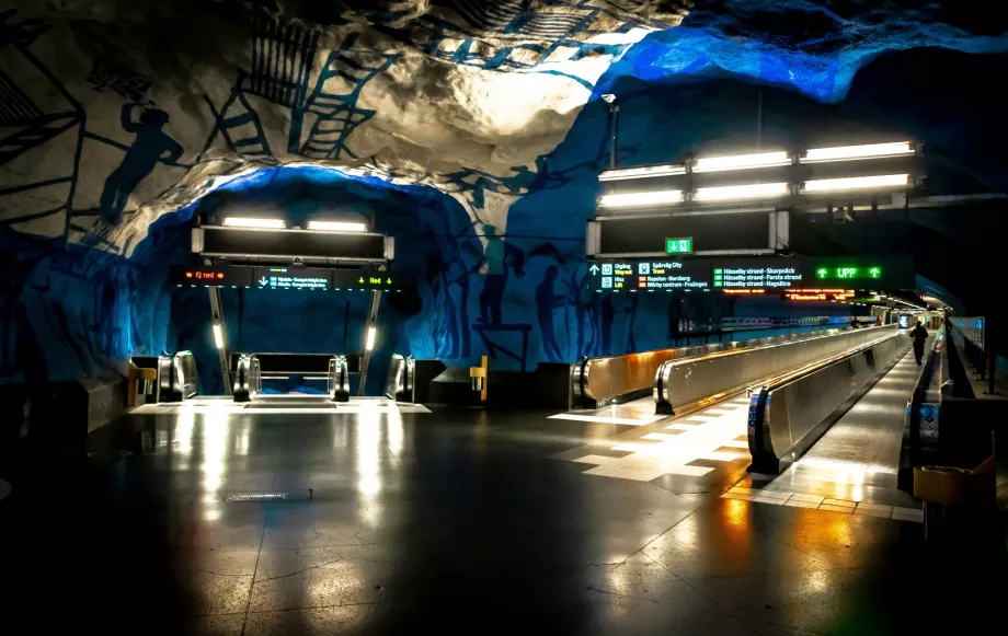 T-Centralen (avkjørsel fra blå linje)