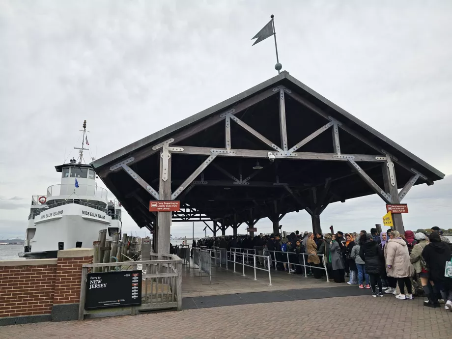 Bryggen ved Frihetsgudinnen