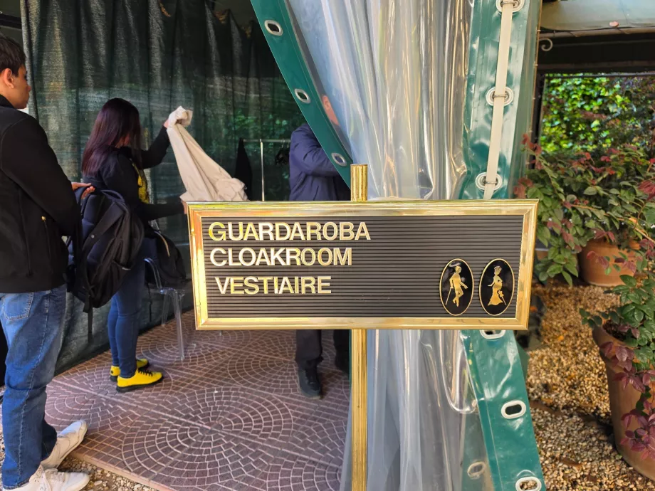 Galleria Colonna, bagasjeoppbevaring