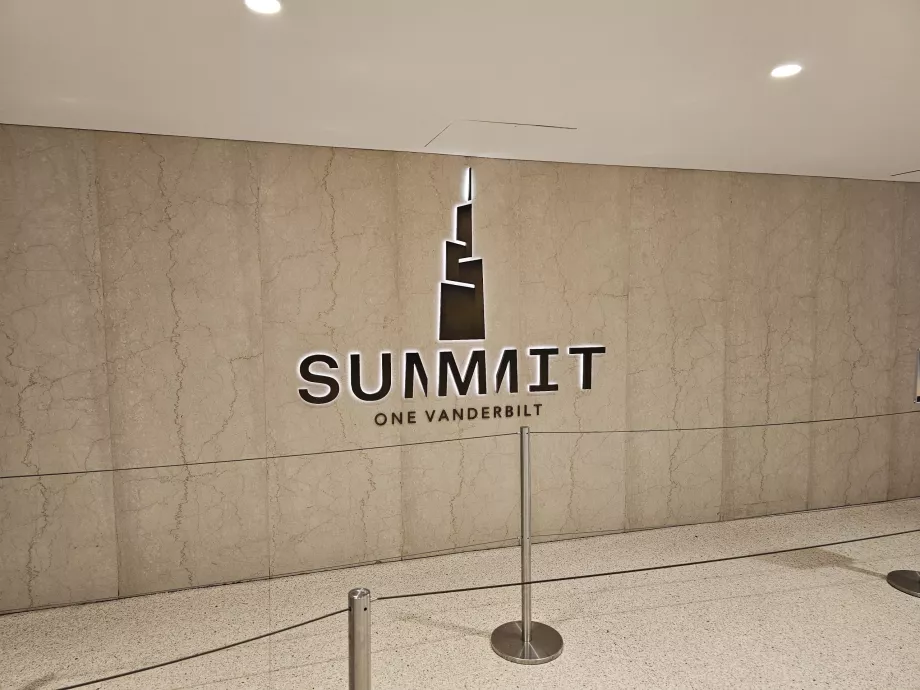 Summit One Vanderbilt, innvendig inngang