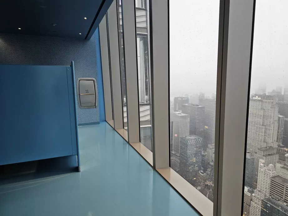 Summit One Vanderbilt, bad med utsikt