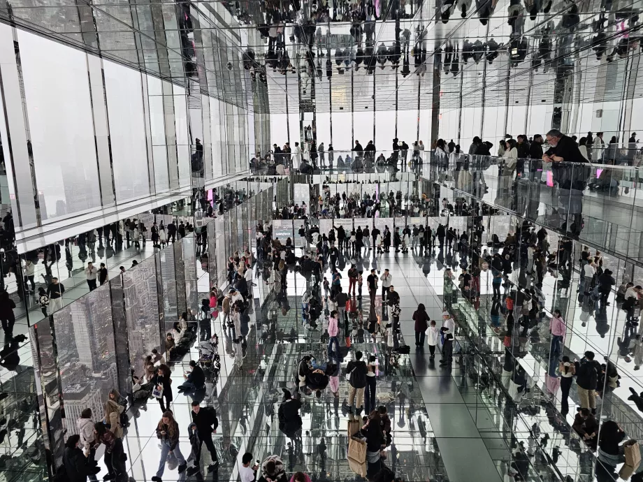 Summit One Vanderbilt, Speilsalen