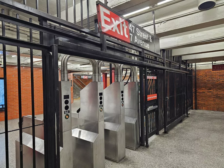 Utgang fra T-banestasjonen