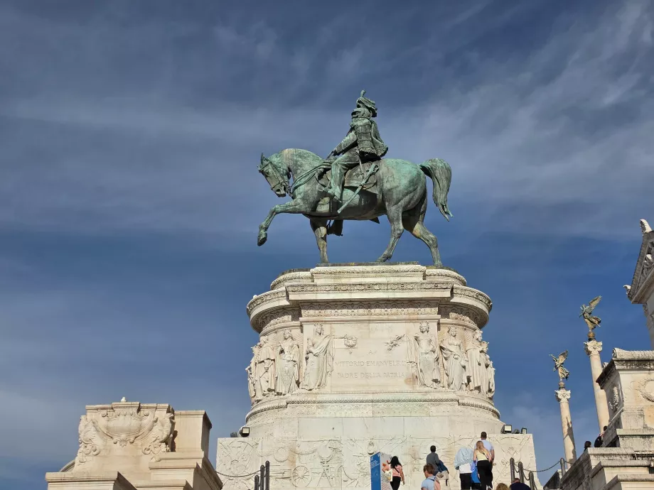 Altare della Patria, delvis gratis