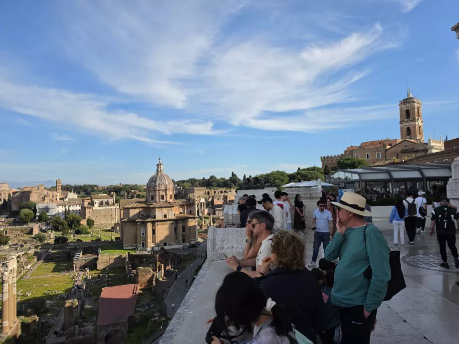 Altare della Patria, delvis gratis