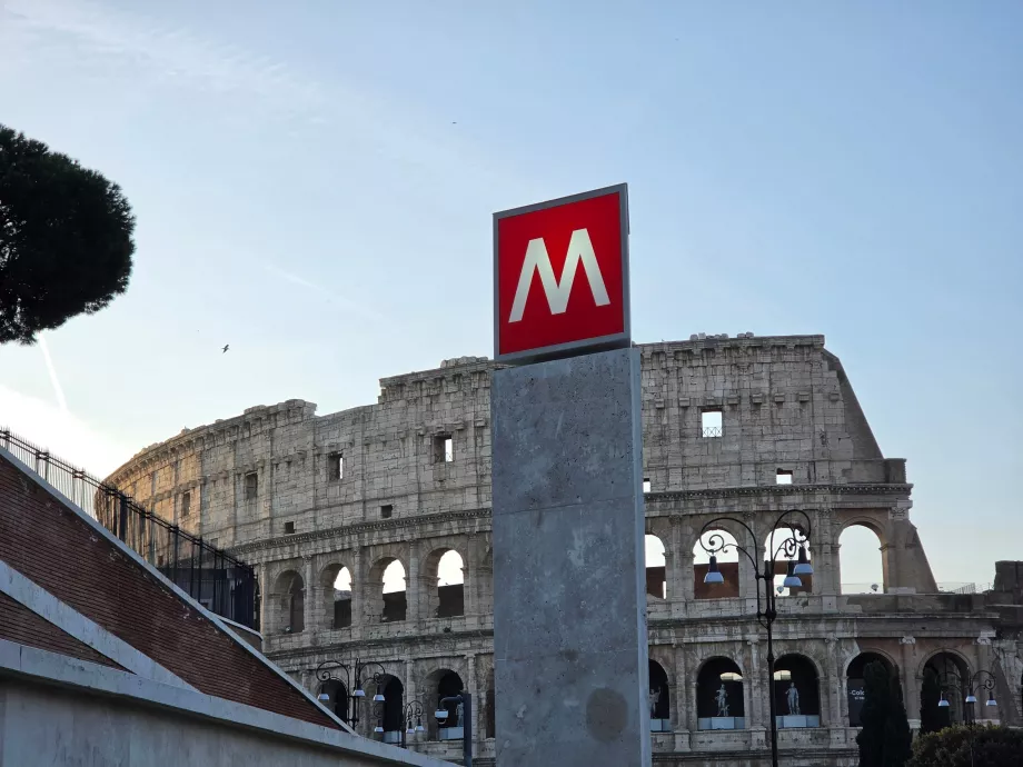 Colosseo T-banestasjon