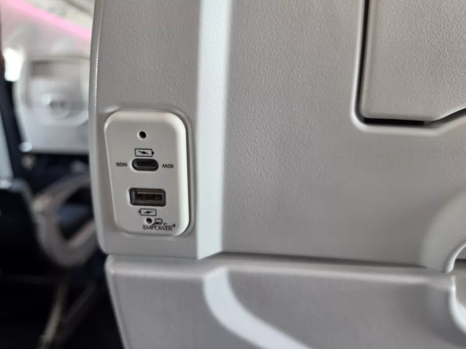 USB-porter for lading av elektroniske enheter