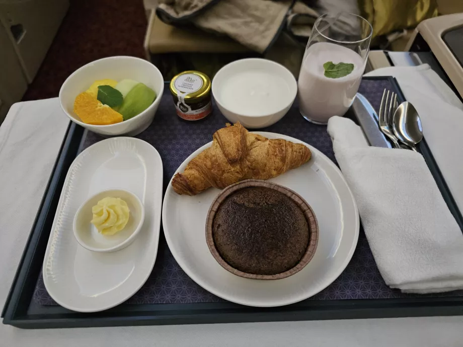 Frokost på flyreisen MXP-DEL