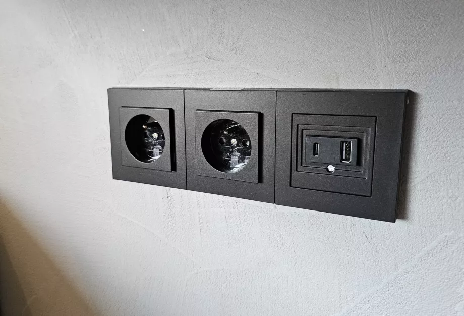 Stikkontakter og USB-porter