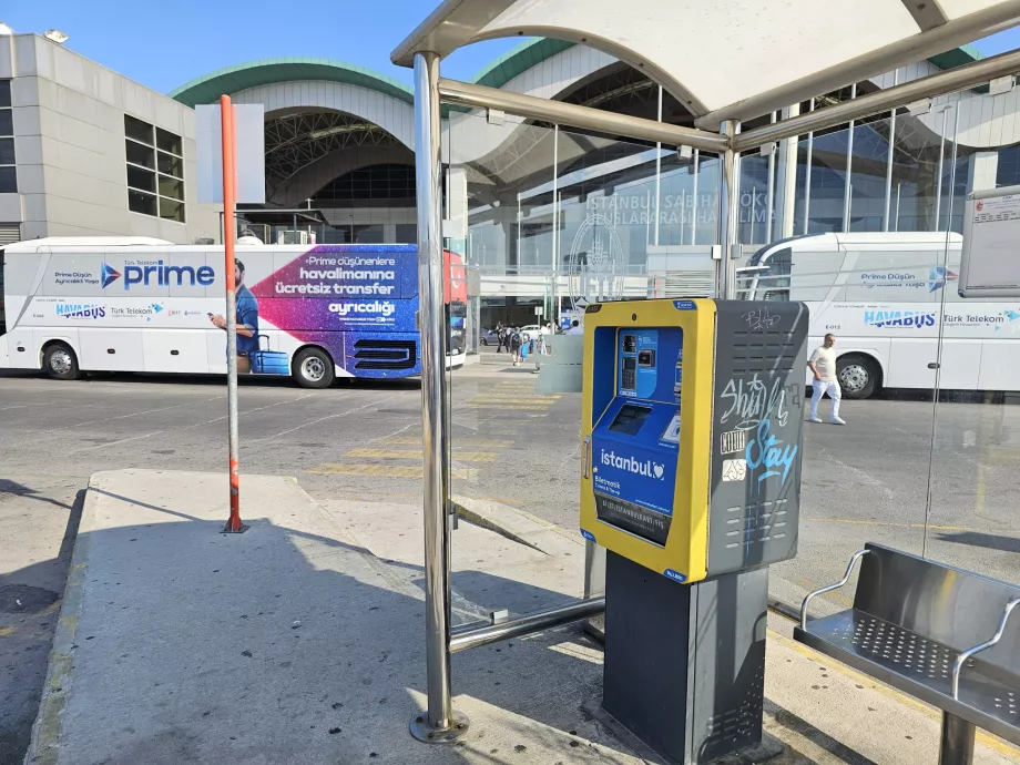 Salgsautomat på Istanbulkart, bussholdeplass